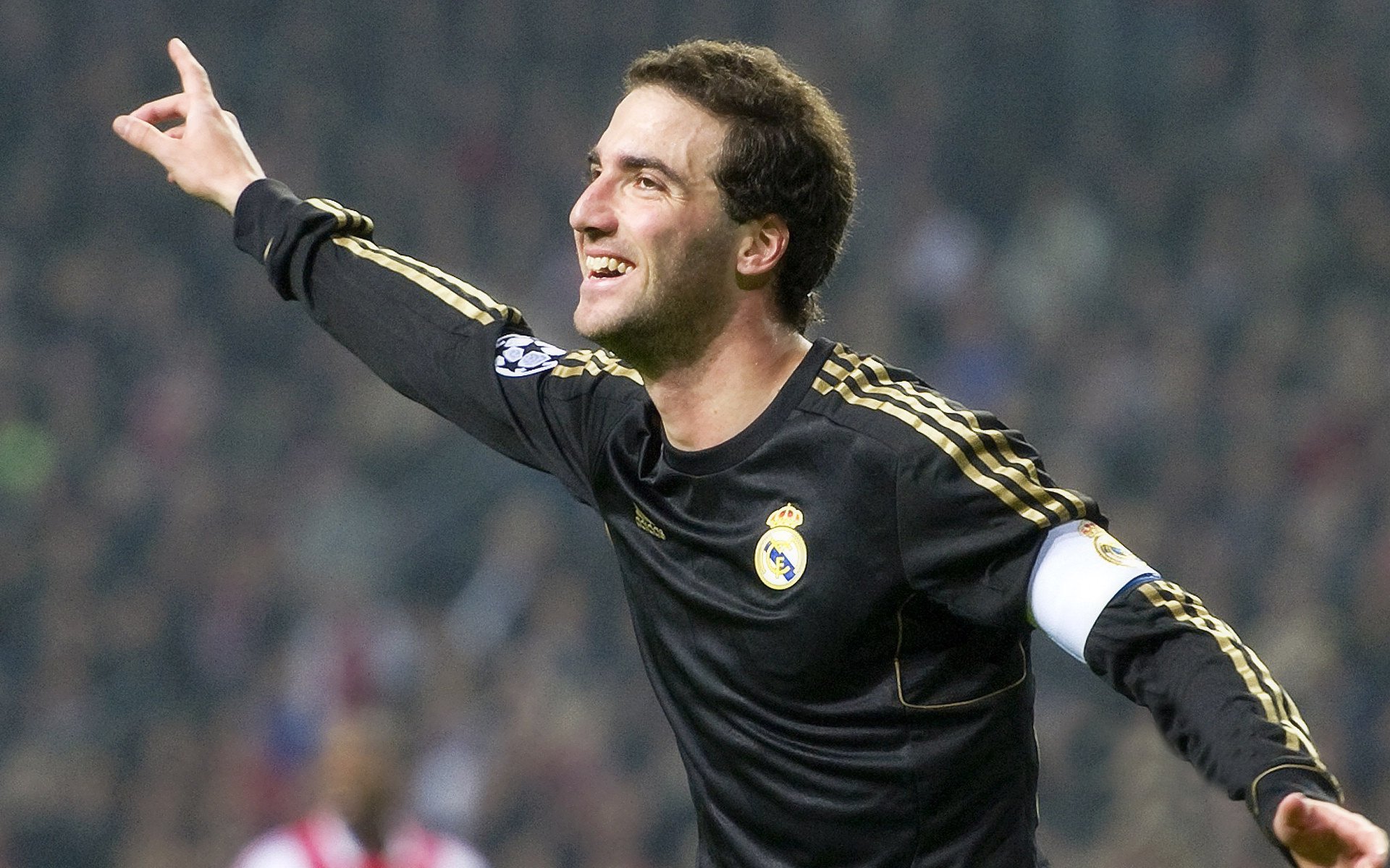 大坂直美关键节点挺进下一轮，巴黎圣日耳曼带队取胜！